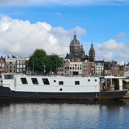船上ホテル Beagle Family Houseboat *
